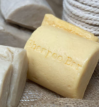 Load image into Gallery viewer, Dandelion + Rosemary Shampoo Bar